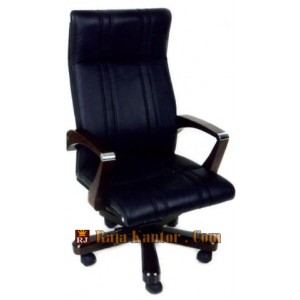 Kursi Direktur Fantoni VERSA