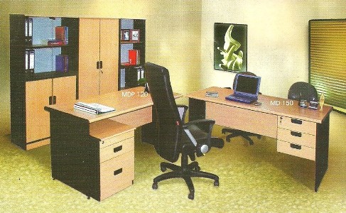 Meja Kantor Daiko MDP 120 Beech Series