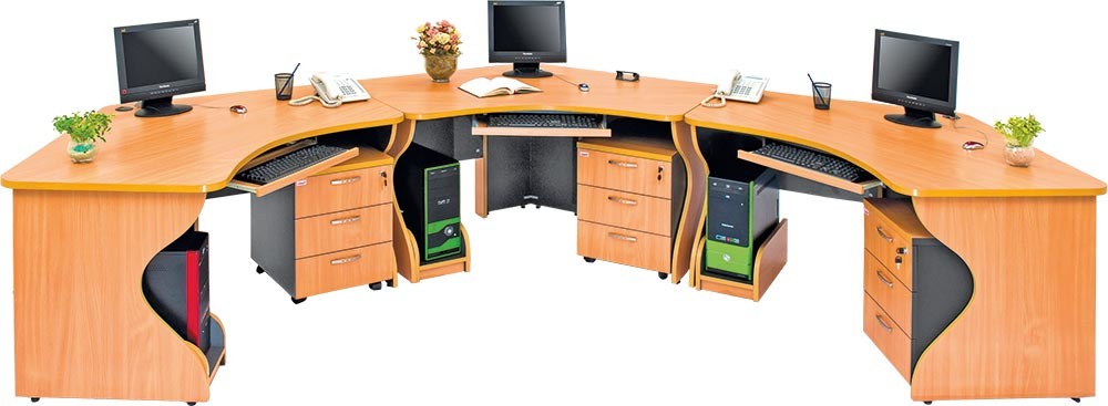 Meja Kantor Arkadia Rola C