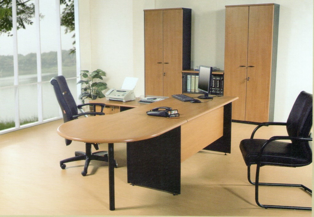 Meja Manager Modera C Class